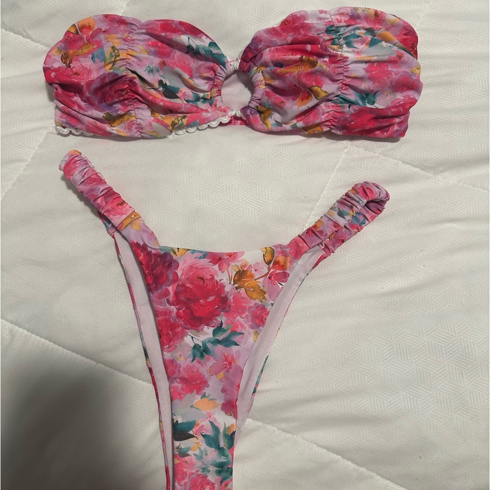 Floral bikini